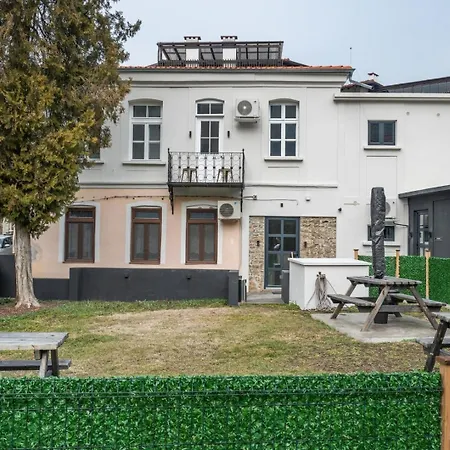 Tsarevets 2br Apt.+studio|n7even|free Str. Parking